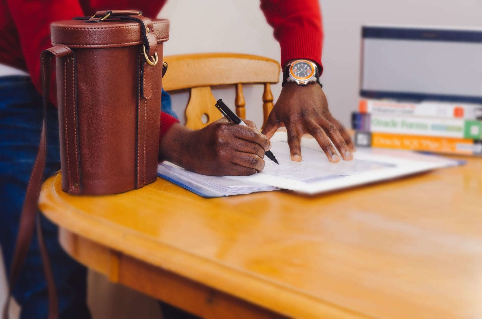 Contract Review Template vs Custom Drafting: What To Watch