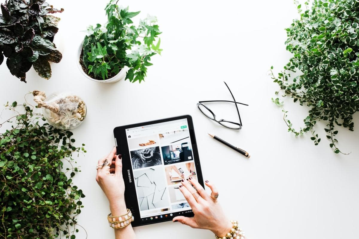 Legal Documents For Online Course Businesses: A US Startup And Small Business Checklist