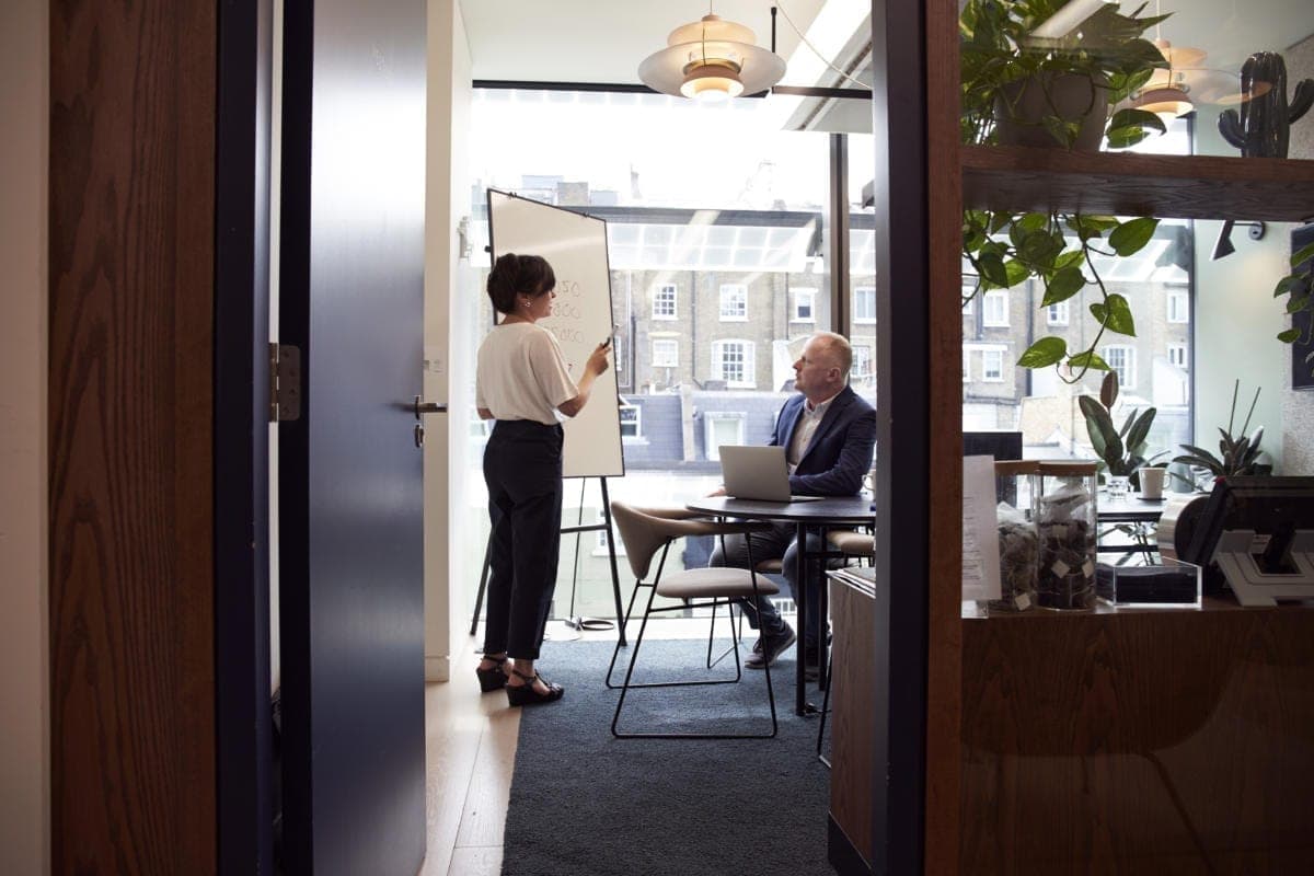 Change Order Template Review Checklist For US Startups And Small Businesses