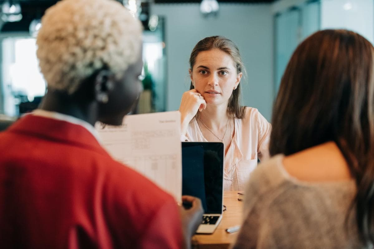 Delivery Service Agreement Checklist For Startups And Small Businesses