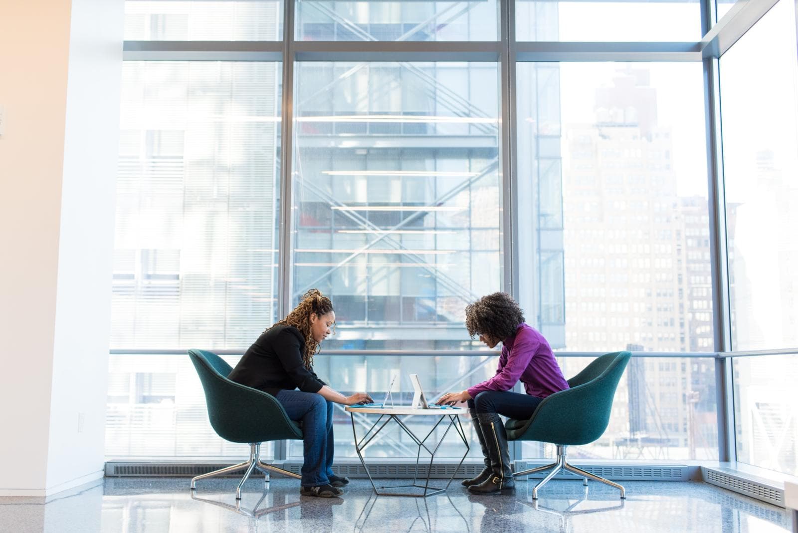 LLC Member Deadlock: Clauses That Help Avoid Founder Stalemates