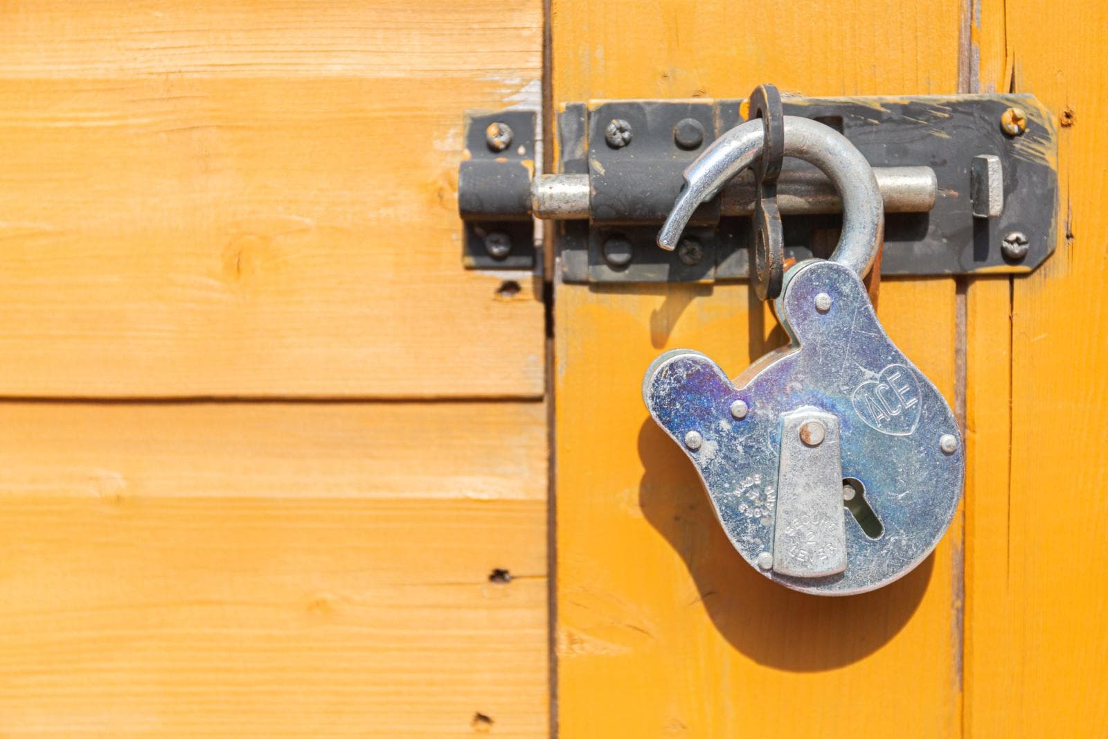 Photographer Terms Of Service: Refunds, Disclosures And Contract Risks To Watch
