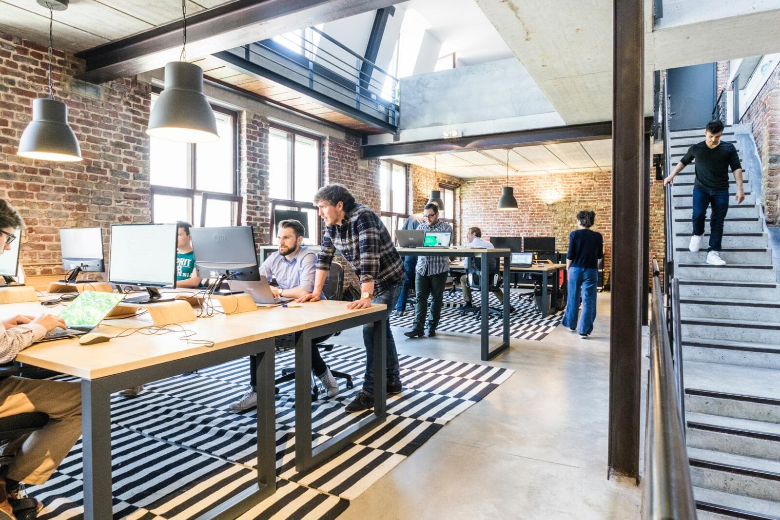 Shareholder Agreement Review: What Founders Should Put In Writing Early