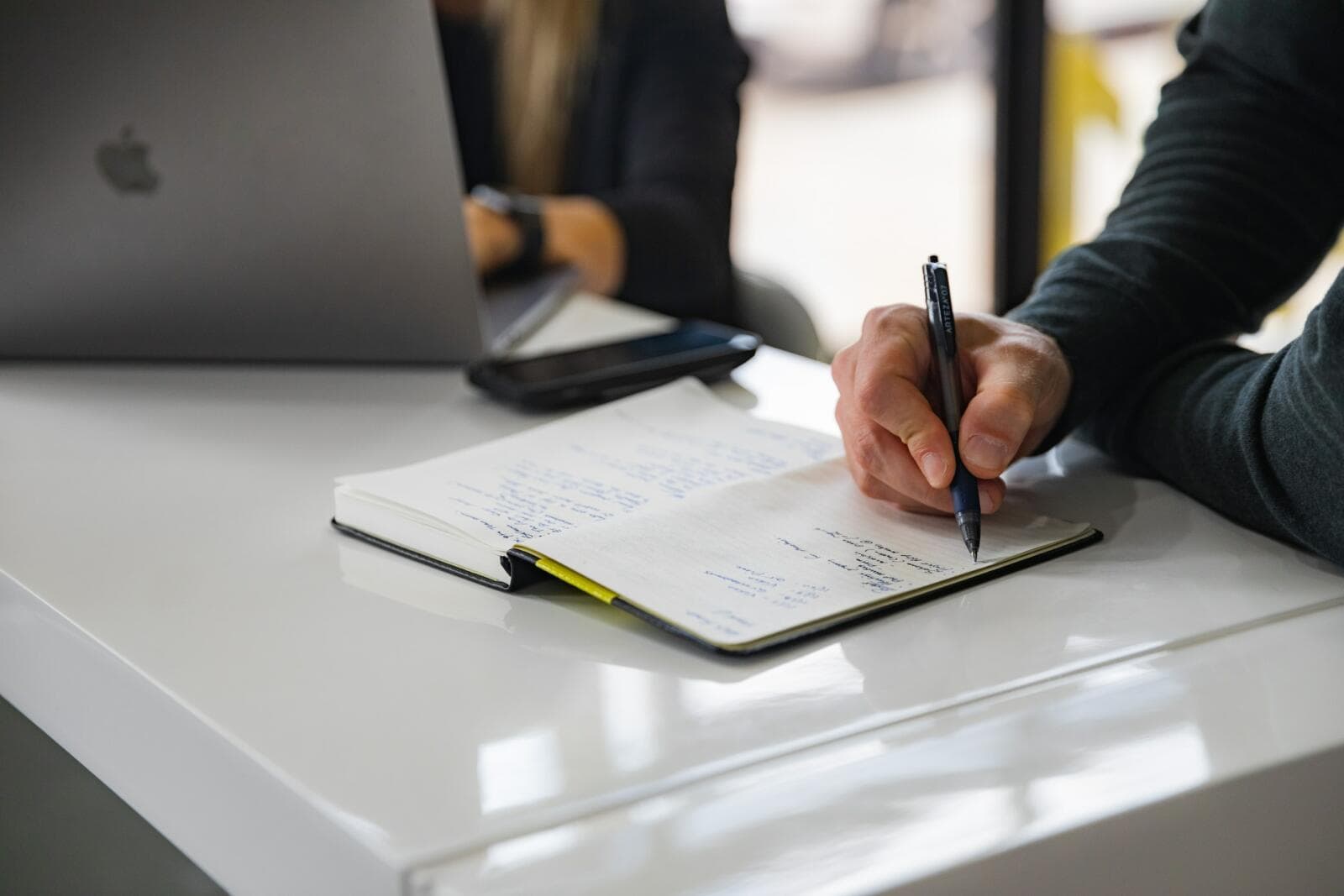 Business Purchase Legal Support Checklist For US Startups And Small Businesses