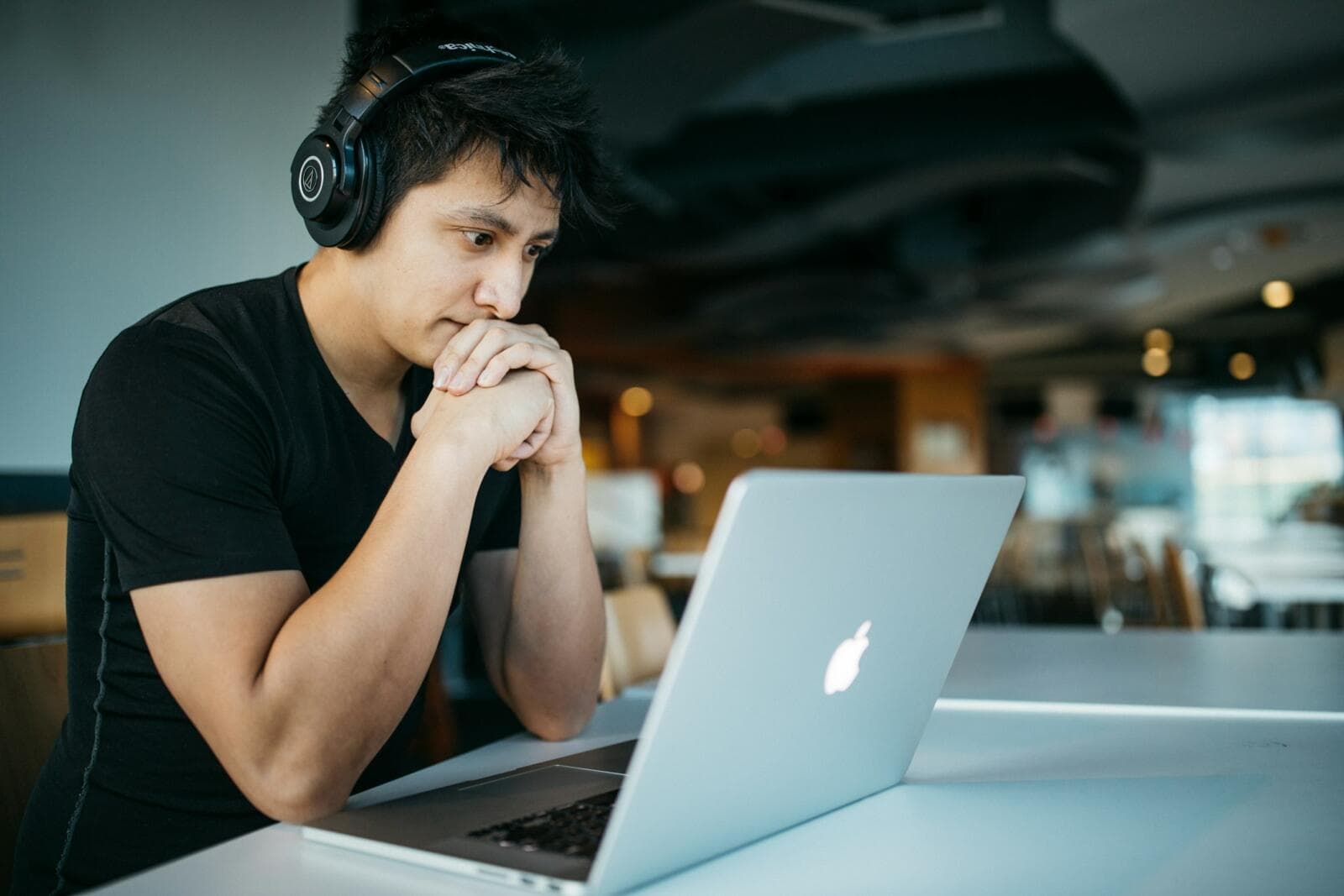 Influencer Agreement Checklist For US Small Businesses