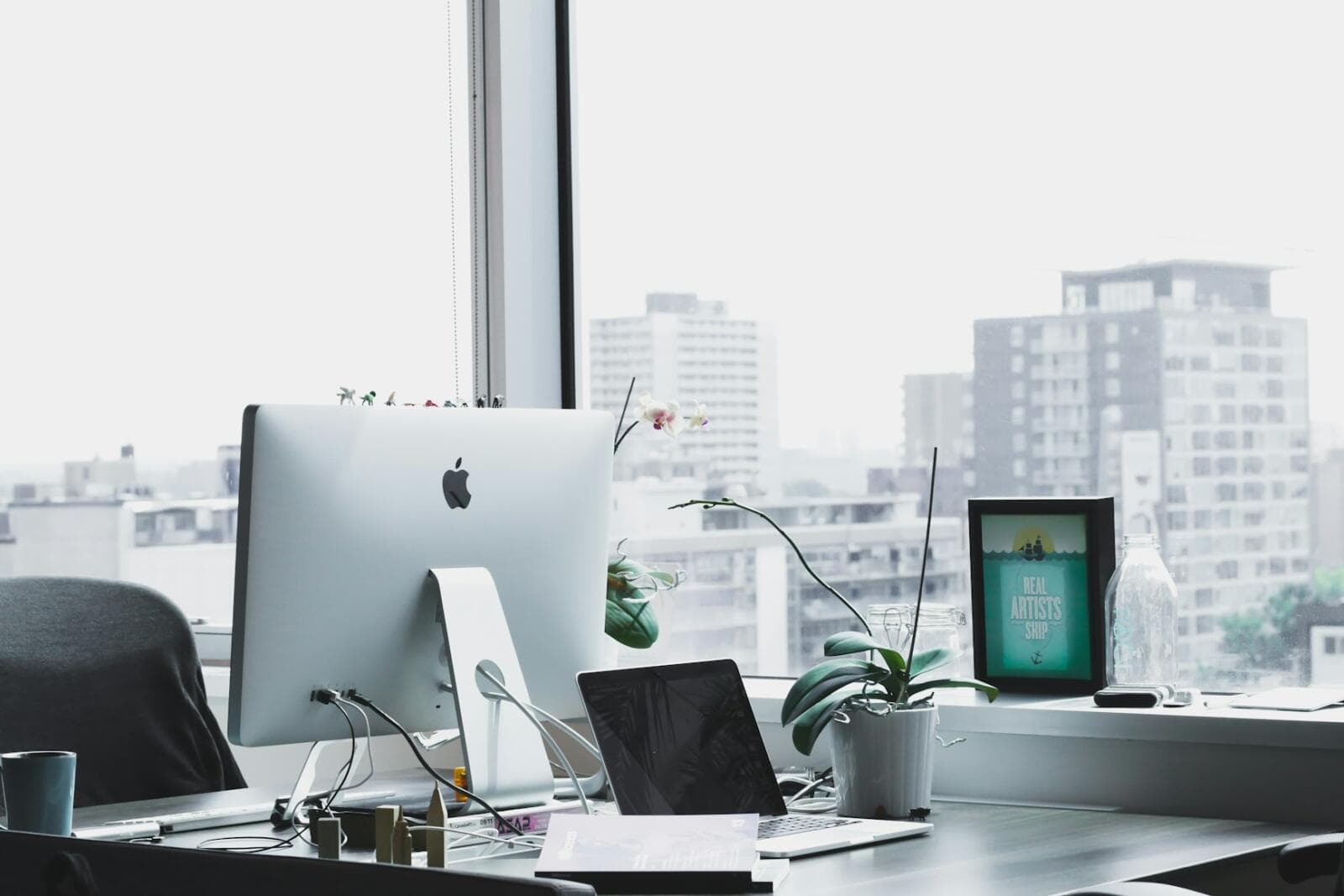 Shareholder Agreement: Common Founder Mistakes To Avoid
