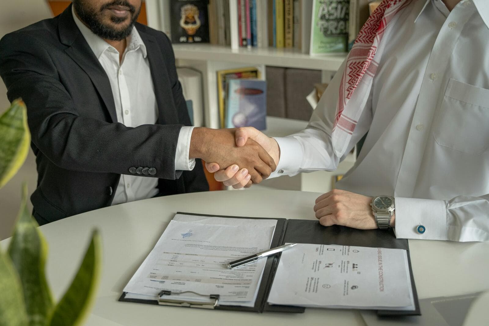Common Coaching Agreement Mistakes That Create Contract Risk